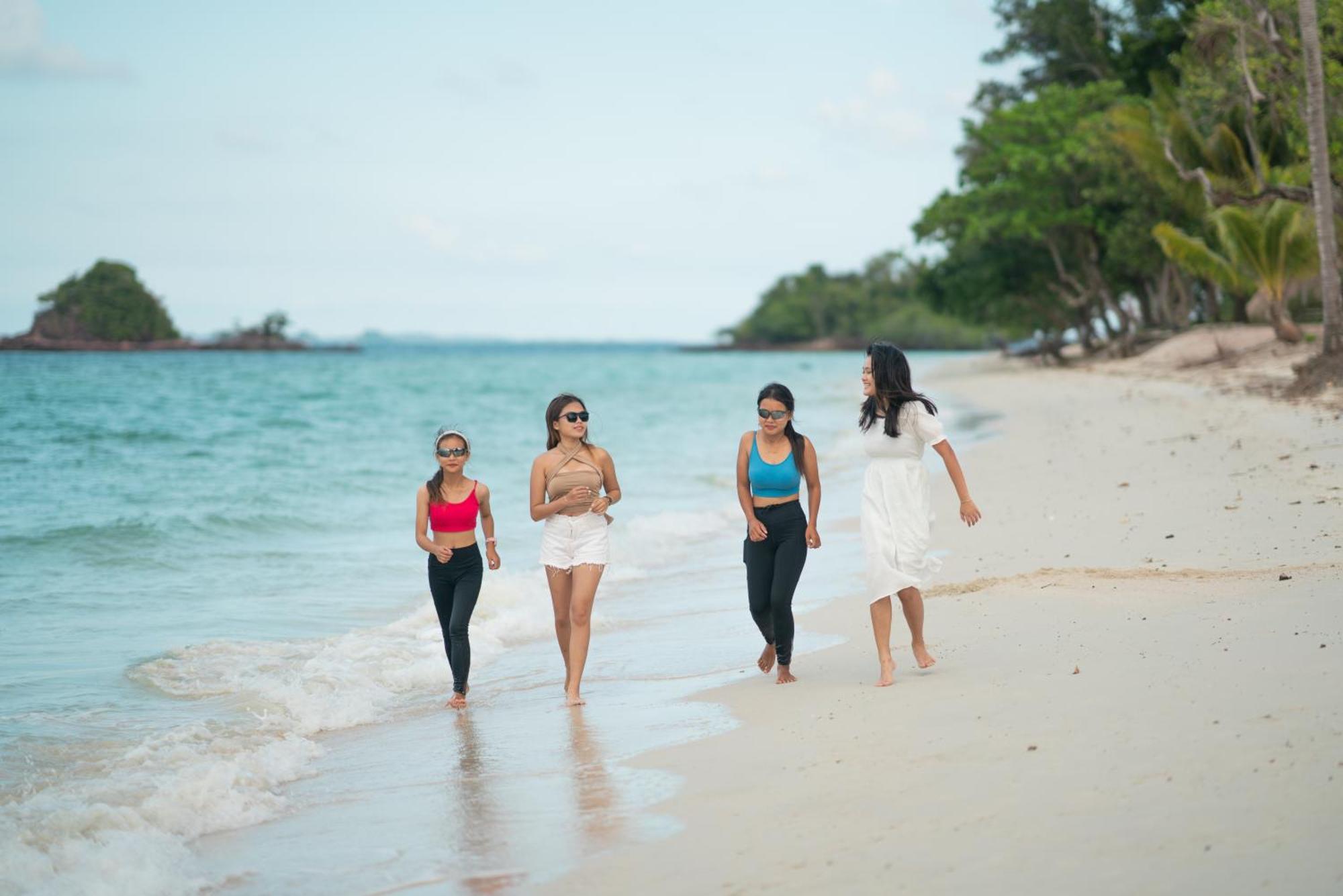 Galang Island Kepri Coral Resort מראה חיצוני תמונה